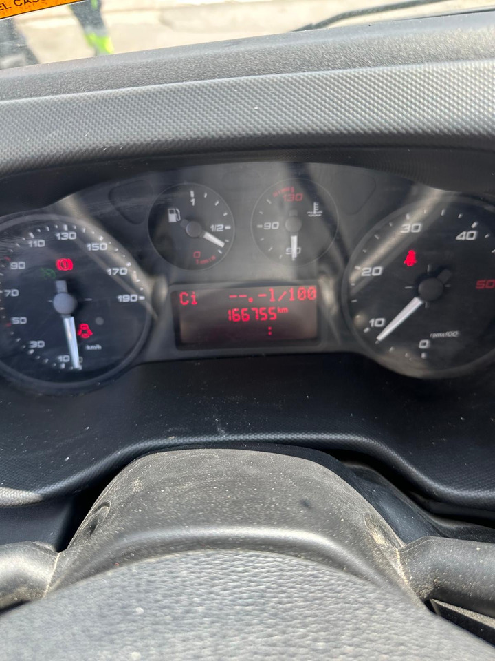 IVECO DAILY 35C12 - Kallurauto: pilt 2 IVECO DAILY 35C12 - Kallurauto: pilt 2