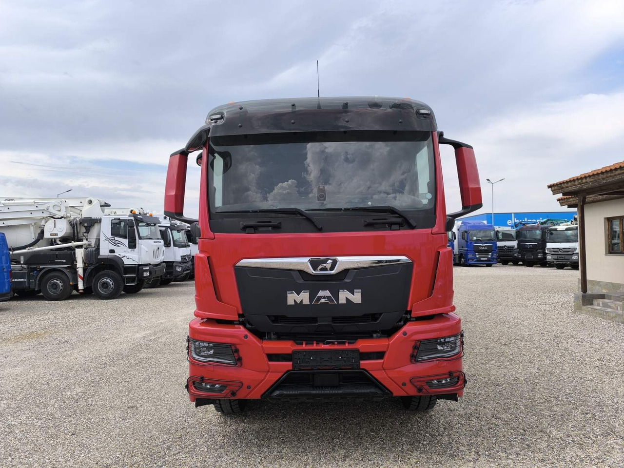MAN TGS 32.400 STETTER 9M3 - Autobetoonisegisti: pilt 2 MAN TGS 32.400 STETTER 9M3 - Autobetoonisegisti: pilt 2