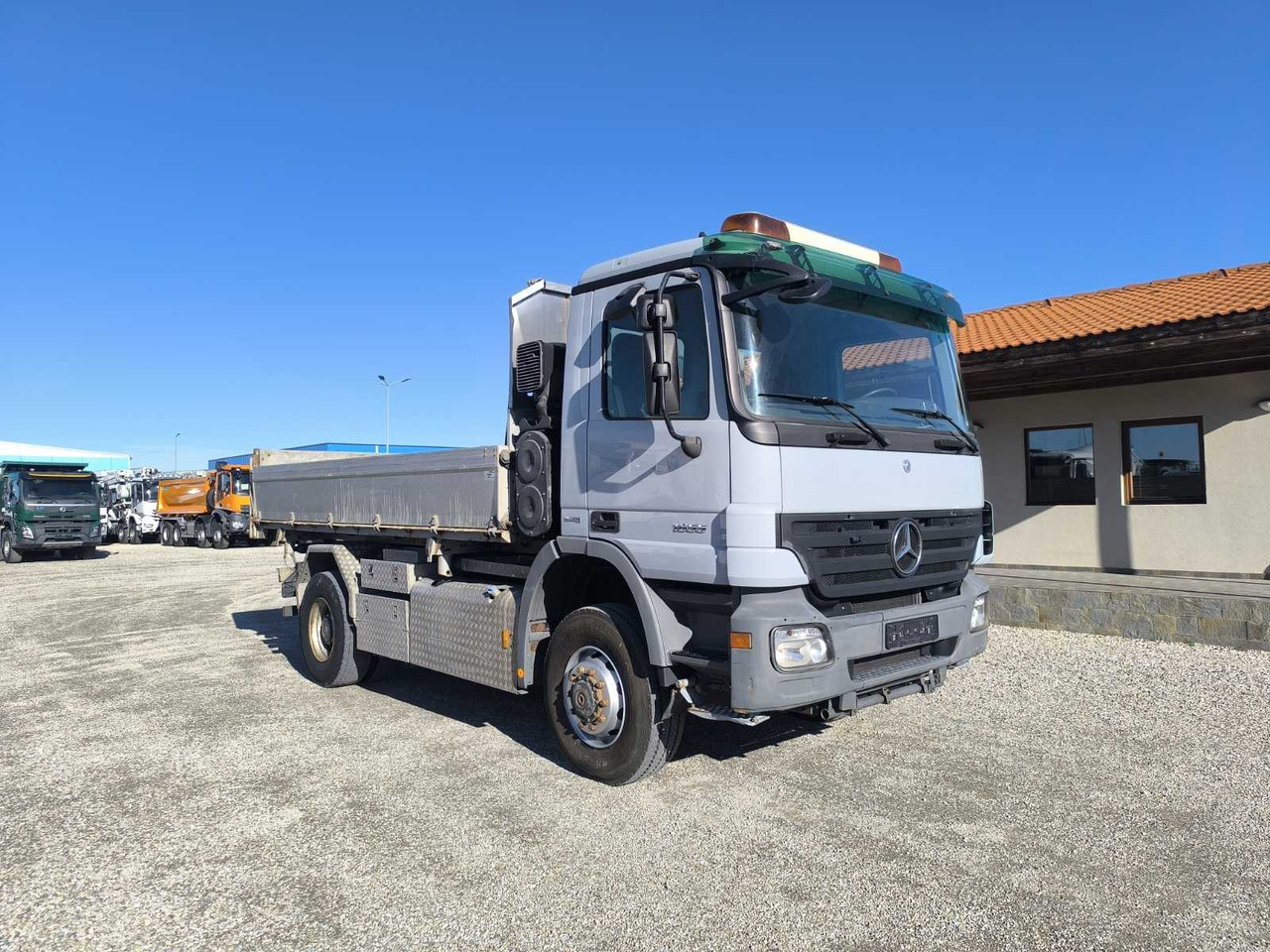 MERCEDES-BENZ Actros 1855 4X4 - Kallurauto: pilt 1 MERCEDES-BENZ Actros 1855 4X4 - Kallurauto: pilt 1