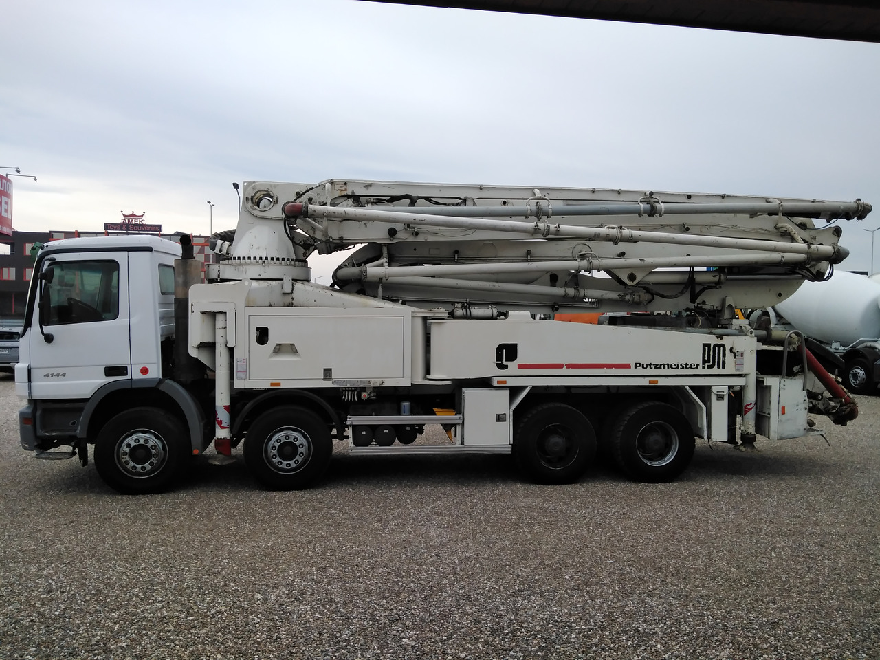 Mercedes-Benz ACTROS 4144 PUTZMEISTER M42 - Betoonipump: pilt 4 Mercedes-Benz ACTROS 4144 PUTZMEISTER M42 - Betoonipump: pilt 4