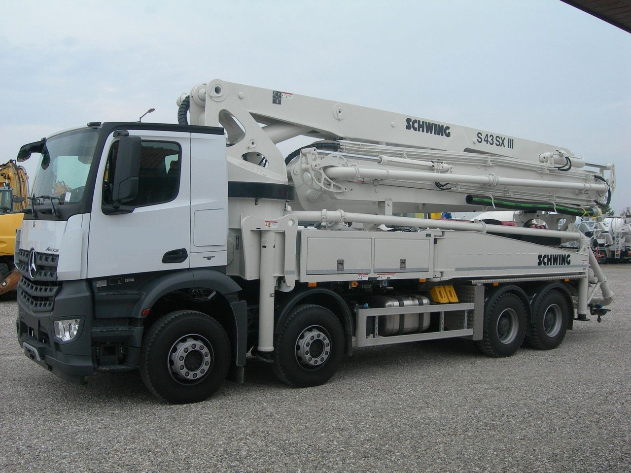 Mercedes-Benz AROCS 4442 SCHWING S43SX - Autobetoonisegisti: pilt 1 Mercedes-Benz AROCS 4442 SCHWING S43SX - Autobetoonisegisti: pilt 1