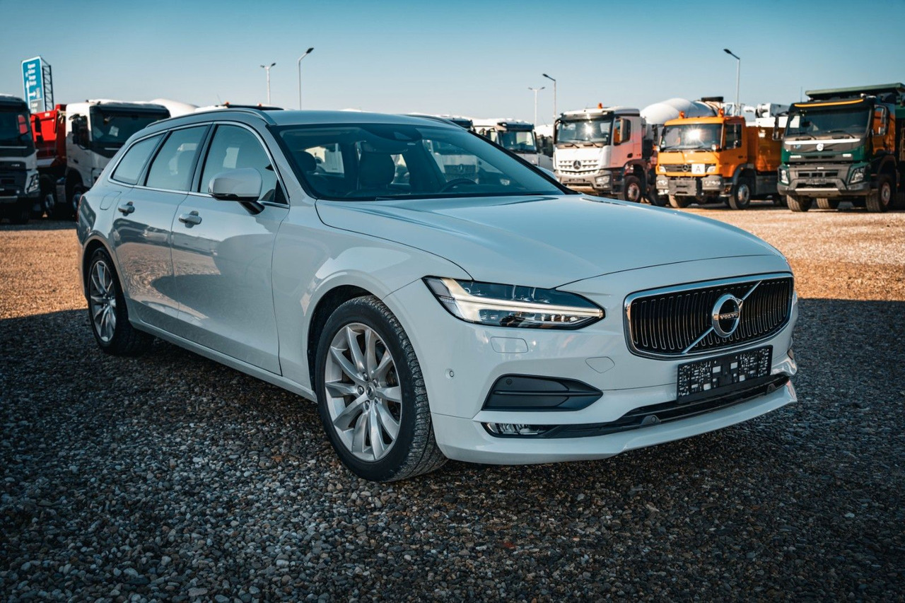 Volvo V90 D4 Momentum 2.0D - Auto: pilt 1 Volvo V90 D4 Momentum 2.0D - Auto: pilt 1