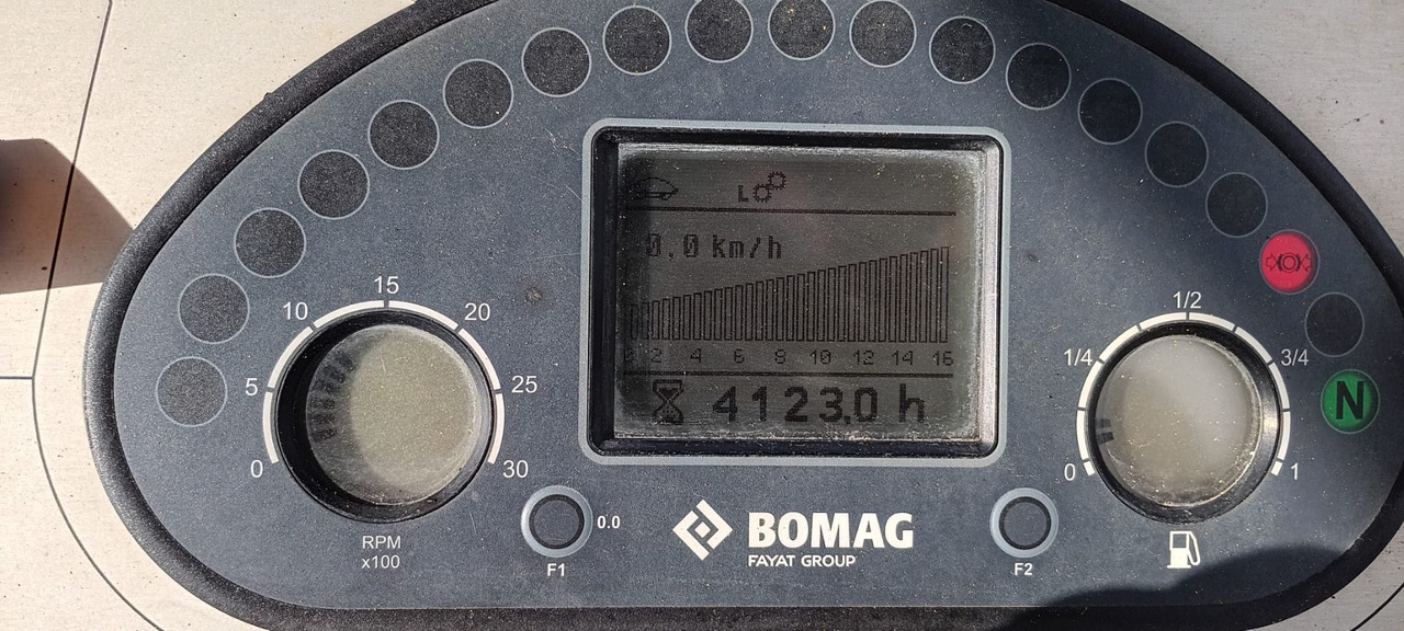 BOMAG IT BF 300 P-2 S340-2 TV Stage IIIb/Tier 4f - Asfaldilaotur: pilt 4 BOMAG IT BF 300 P-2 S340-2 TV Stage IIIb/Tier 4f - Asfaldilaotur: pilt 4