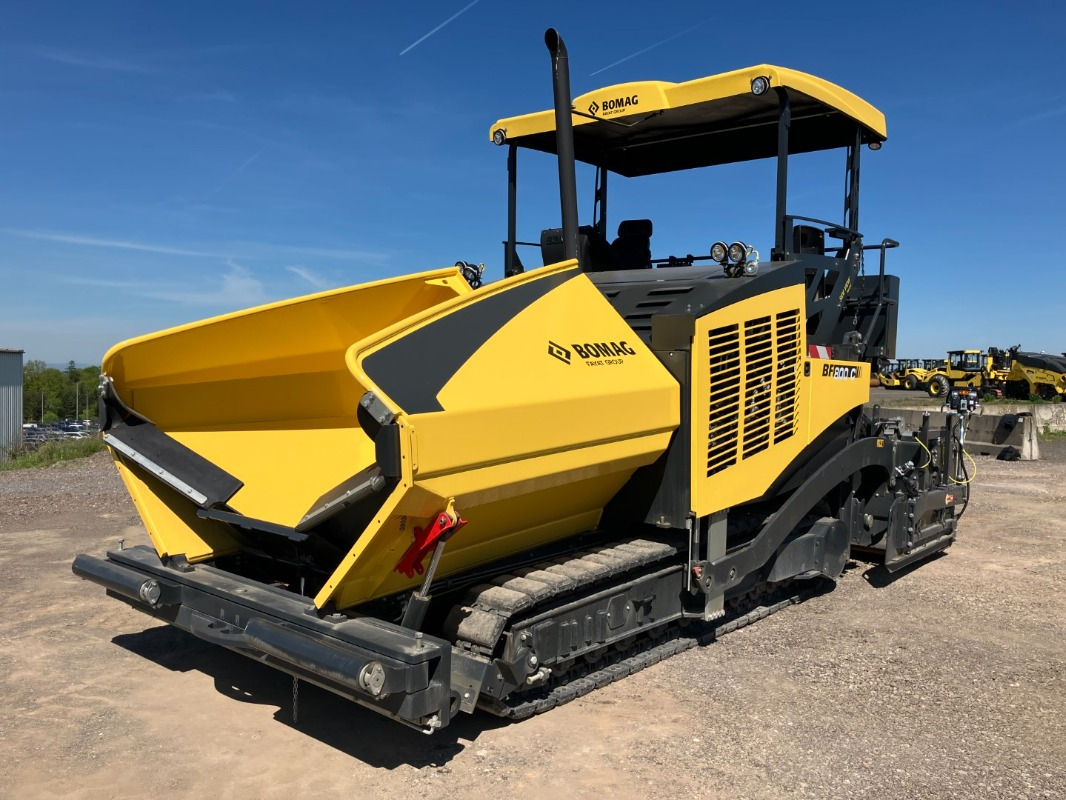 BOMAG IT BF 800 C S600 Stage IIIa/Tier 3 - Asfaldilaotur: pilt 1 BOMAG IT BF 800 C S600 Stage IIIa/Tier 3 - Asfaldilaotur: pilt 1