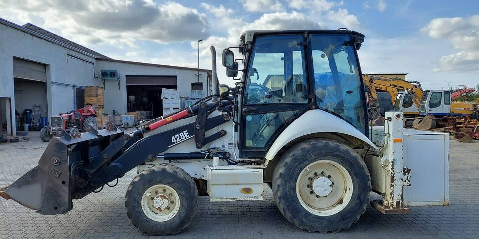 Ekskavaator-laadur CAT Caterpillar 428E: pilt 6