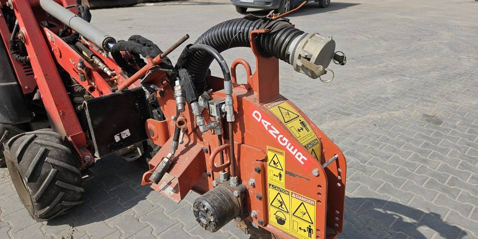 Ditch Witch MicroTrench MT6 piła pod światłowód do cięcia asfaltu/betonu - Betooniseadmed: pilt 2 Ditch Witch MicroTrench MT6 piła pod światłowód do cięcia asfaltu/betonu - Betooniseadmed: pilt 2