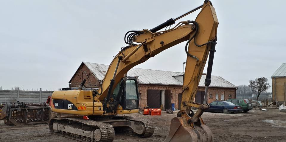Koparka Caterpillar 320DL + long reach 16,5m - Lintekskavaator: pilt 4 Koparka Caterpillar 320DL + long reach 16,5m - Lintekskavaator: pilt 4