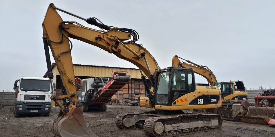 Koparka Caterpillar 320DL + long reach 16,5m - Lintekskavaator: pilt 1 Koparka Caterpillar 320DL + long reach 16,5m - Lintekskavaator: pilt 1