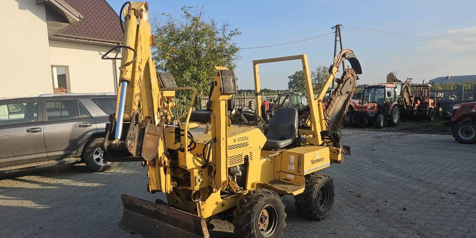 Koparka łańcuchowa Vermeer V3550 przesuw ramie kopiące pług - Kraavikaevamismasin: pilt 2 Koparka łańcuchowa Vermeer V3550 przesuw ramie kopiące pług - Kraavikaevamismasin: pilt 2