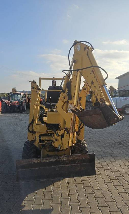 Koparka łańcuchowa Vermeer V3550 przesuw ramie kopiące pług - Kraavikaevamismasin: pilt 3 Koparka łańcuchowa Vermeer V3550 przesuw ramie kopiące pług - Kraavikaevamismasin: pilt 3
