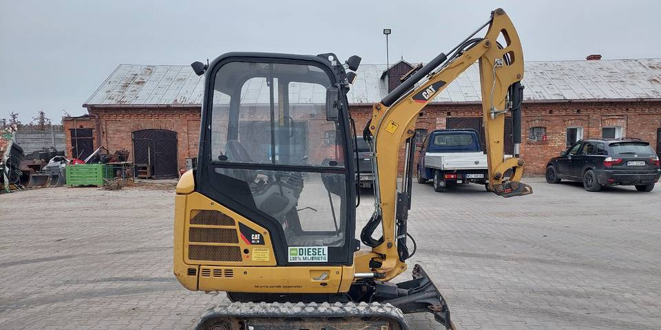 Minikoparka CAT 301.7D 2016 rok 1622h rozsuwane podwozie - Lintekskavaator: pilt 5 Minikoparka CAT 301.7D 2016 rok 1622h rozsuwane podwozie - Lintekskavaator: pilt 5
