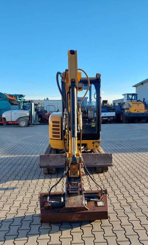 Minikoparka Caterpillar CAT 302.7D CR - Lintekskavaator: pilt 3 Minikoparka Caterpillar CAT 302.7D CR - Lintekskavaator: pilt 3