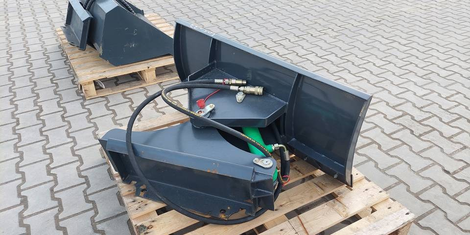 NOWY pług do Ditch Witch R300 Bobcat Avant - Tera - Ehitusmasinad: pilt 4 NOWY pług do Ditch Witch R300 Bobcat Avant - Tera - Ehitusmasinad: pilt 4