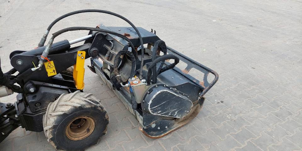 Rotadairon BRD50 mulczer kosiarka Ditch Witch R300, Avant - Hooldusniiduk: pilt 5 Rotadairon BRD50 mulczer kosiarka Ditch Witch R300, Avant - Hooldusniiduk: pilt 5