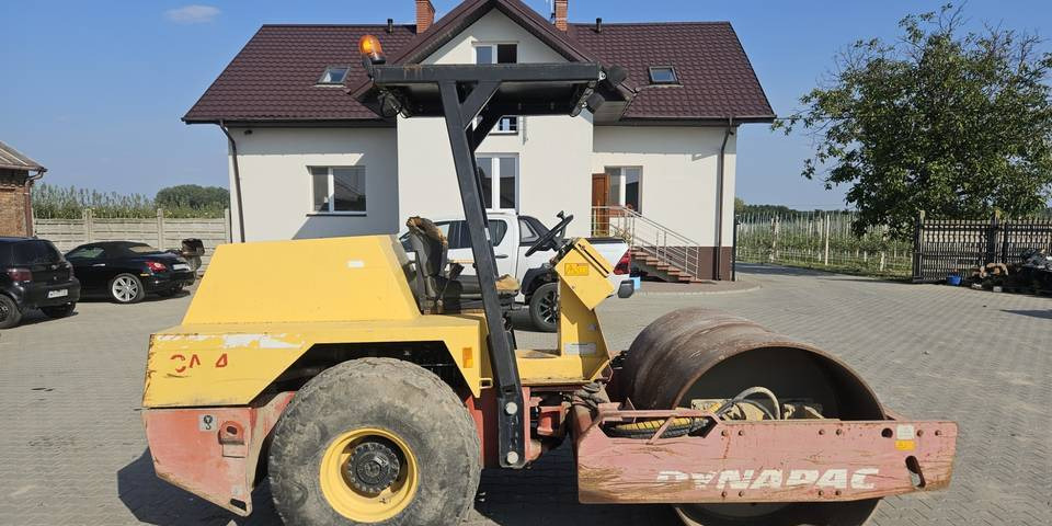 Walec drogowy Dynapac CA141C guma-stal 4800 kg - Tihendaja: pilt 1 Walec drogowy Dynapac CA141C guma-stal 4800 kg - Tihendaja: pilt 1