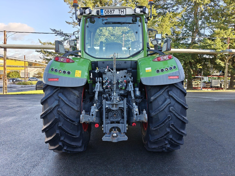 Fendt 724 Vario Profi plus - Traktor: pilt 4 Fendt 724 Vario Profi plus - Traktor: pilt 4