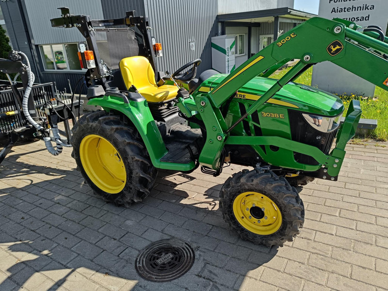 John Deere 3038E Vahva Jussi 400 - Traktor: pilt 4 John Deere 3038E Vahva Jussi 400 - Traktor: pilt 4