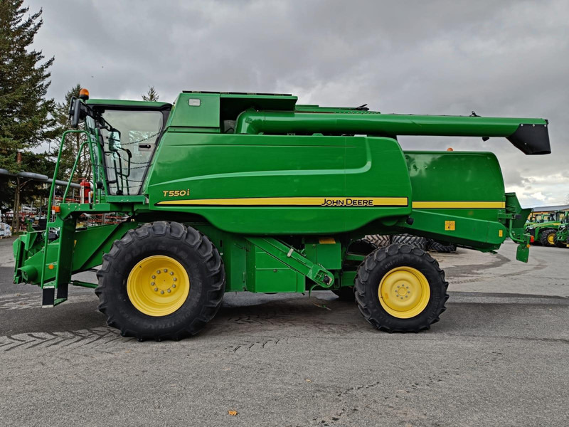 Kombain John Deere T550: pilt 6