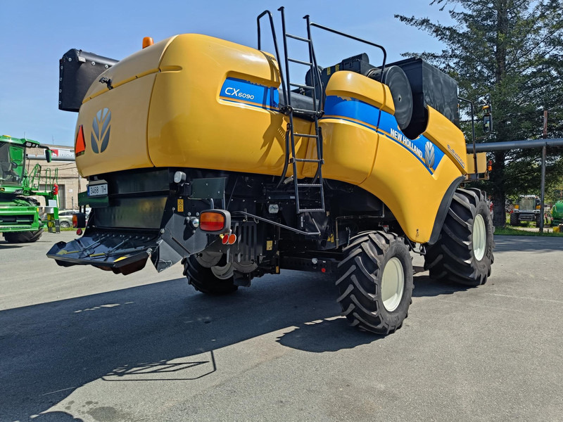 New Holland CX6090 - Kombain: pilt 3 New Holland CX6090 - Kombain: pilt 3