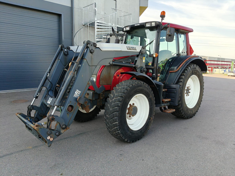 Valtra N101 - Traktor: pilt 1 Valtra N101 - Traktor: pilt 1