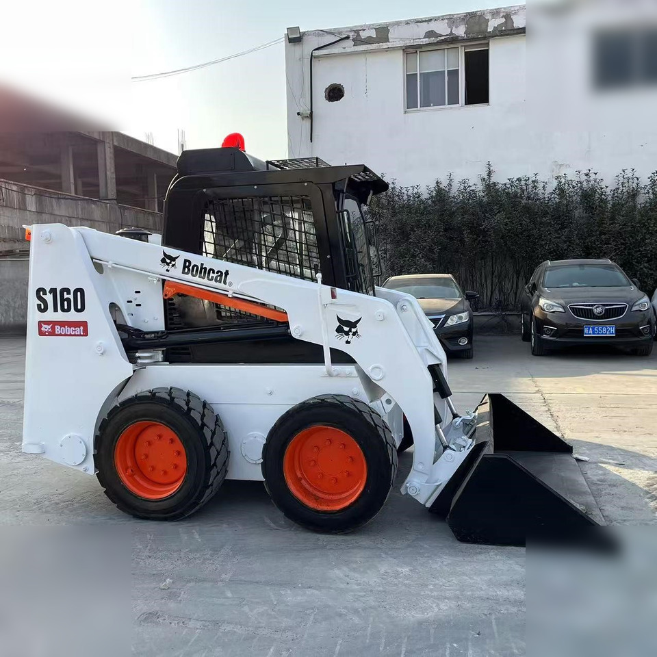 BOBCAT S160 - Kompaktlaadur: pilt 2 BOBCAT S160 - Kompaktlaadur: pilt 2