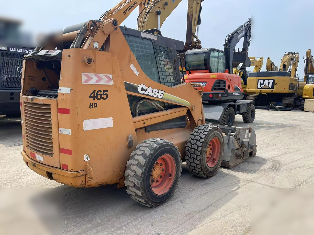 CASE 85XT - Kompaktlaadur: pilt 4 CASE 85XT - Kompaktlaadur: pilt 4