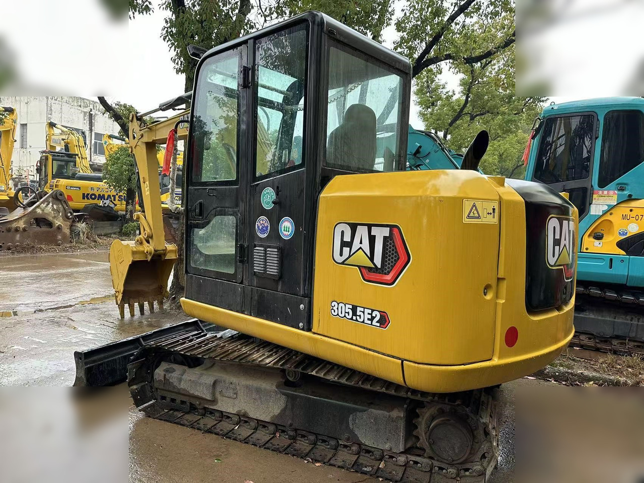 CATERPILLAR 305.5E - Miniekskavaator: pilt 3 CATERPILLAR 305.5E - Miniekskavaator: pilt 3