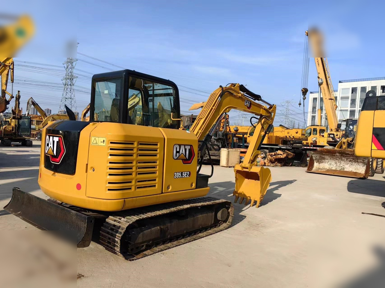 CATERPILLAR 305.5E2 - Miniekskavaator: pilt 3 CATERPILLAR 305.5E2 - Miniekskavaator: pilt 3