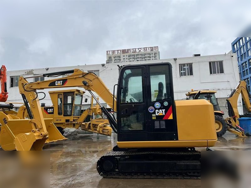 CATERPILLAR 305.5E2 - Miniekskavaator: pilt 3 CATERPILLAR 305.5E2 - Miniekskavaator: pilt 3