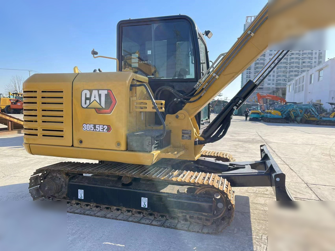 CATERPILLAR 305.5E2 - Miniekskavaator: pilt 3 CATERPILLAR 305.5E2 - Miniekskavaator: pilt 3
