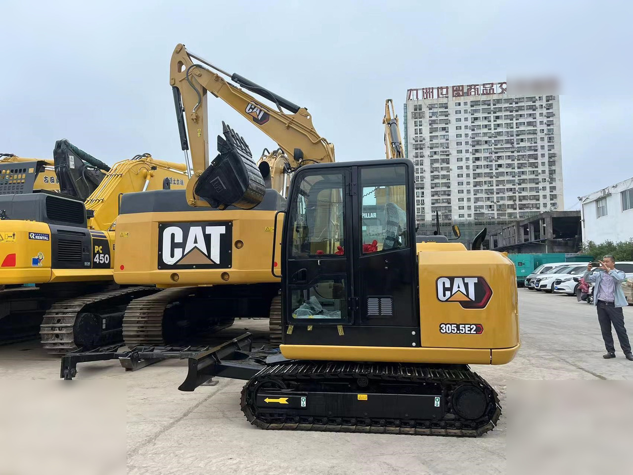 CATERPILLAR 305.5E2 - Miniekskavaator: pilt 1 CATERPILLAR 305.5E2 - Miniekskavaator: pilt 1
