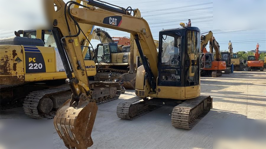 CATERPILLAR 305C CR - Miniekskavaator: pilt 1 CATERPILLAR 305C CR - Miniekskavaator: pilt 1