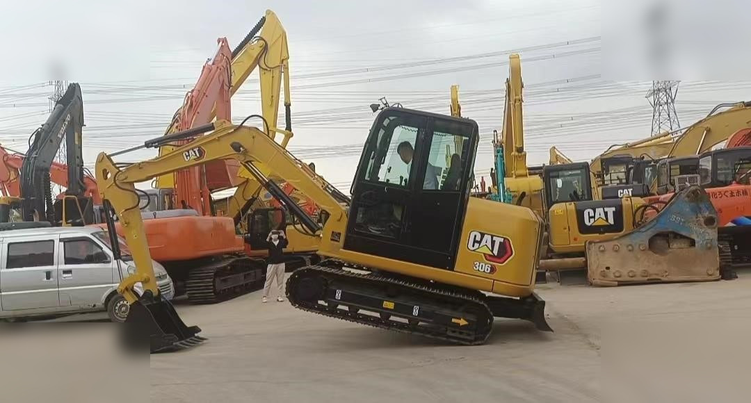CATERPILLAR 306D - Lintekskavaator: pilt 2 CATERPILLAR 306D - Lintekskavaator: pilt 2