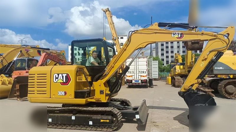 CATERPILLAR 306E2 - Lintekskavaator: pilt 3 CATERPILLAR 306E2 - Lintekskavaator: pilt 3