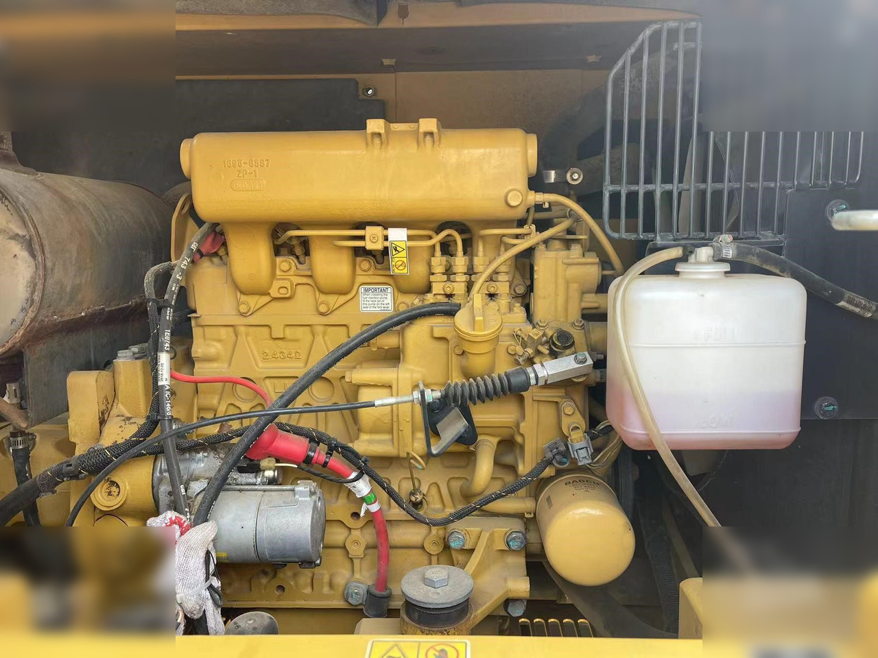 CATERPILLAR 307.5 - Lintekskavaator: pilt 5 CATERPILLAR 307.5 - Lintekskavaator: pilt 5