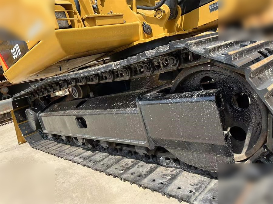 CATERPILLAR 307D - Lintekskavaator: pilt 2 CATERPILLAR 307D - Lintekskavaator: pilt 2