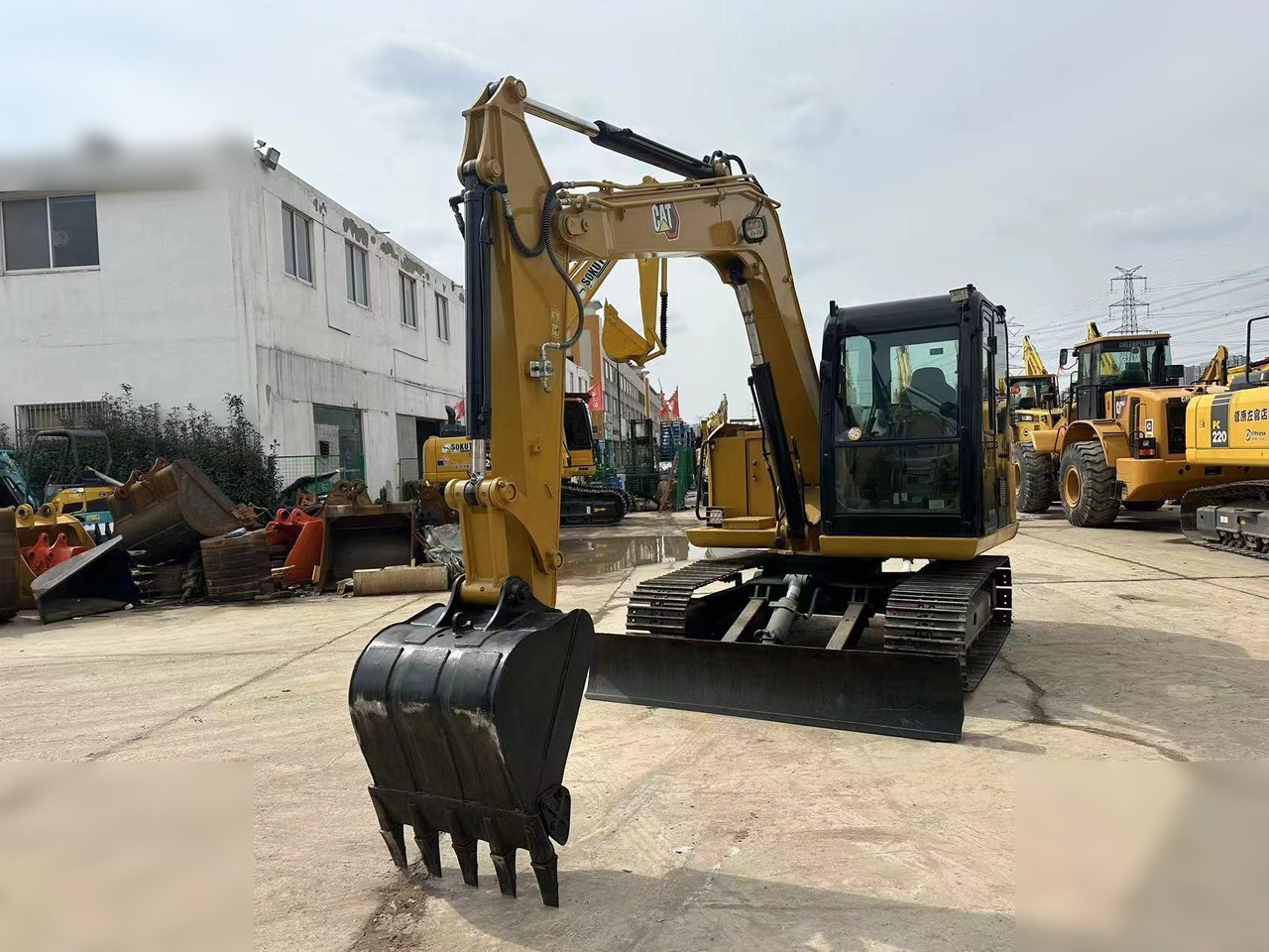 CATERPILLAR 307E2 - Lintekskavaator: pilt 4 CATERPILLAR 307E2 - Lintekskavaator: pilt 4