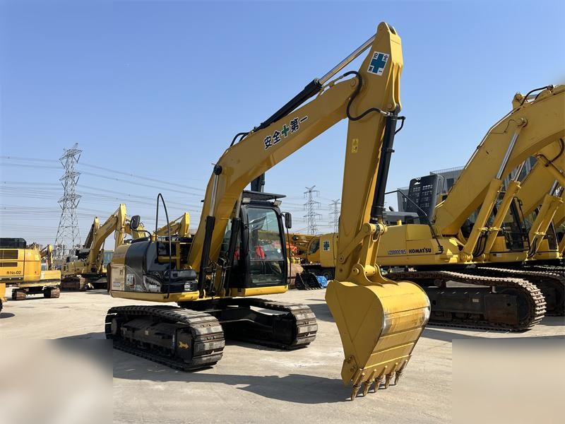 CATERPILLAR 312D2 GC - Lintekskavaator: pilt 3 CATERPILLAR 312D2 GC - Lintekskavaator: pilt 3
