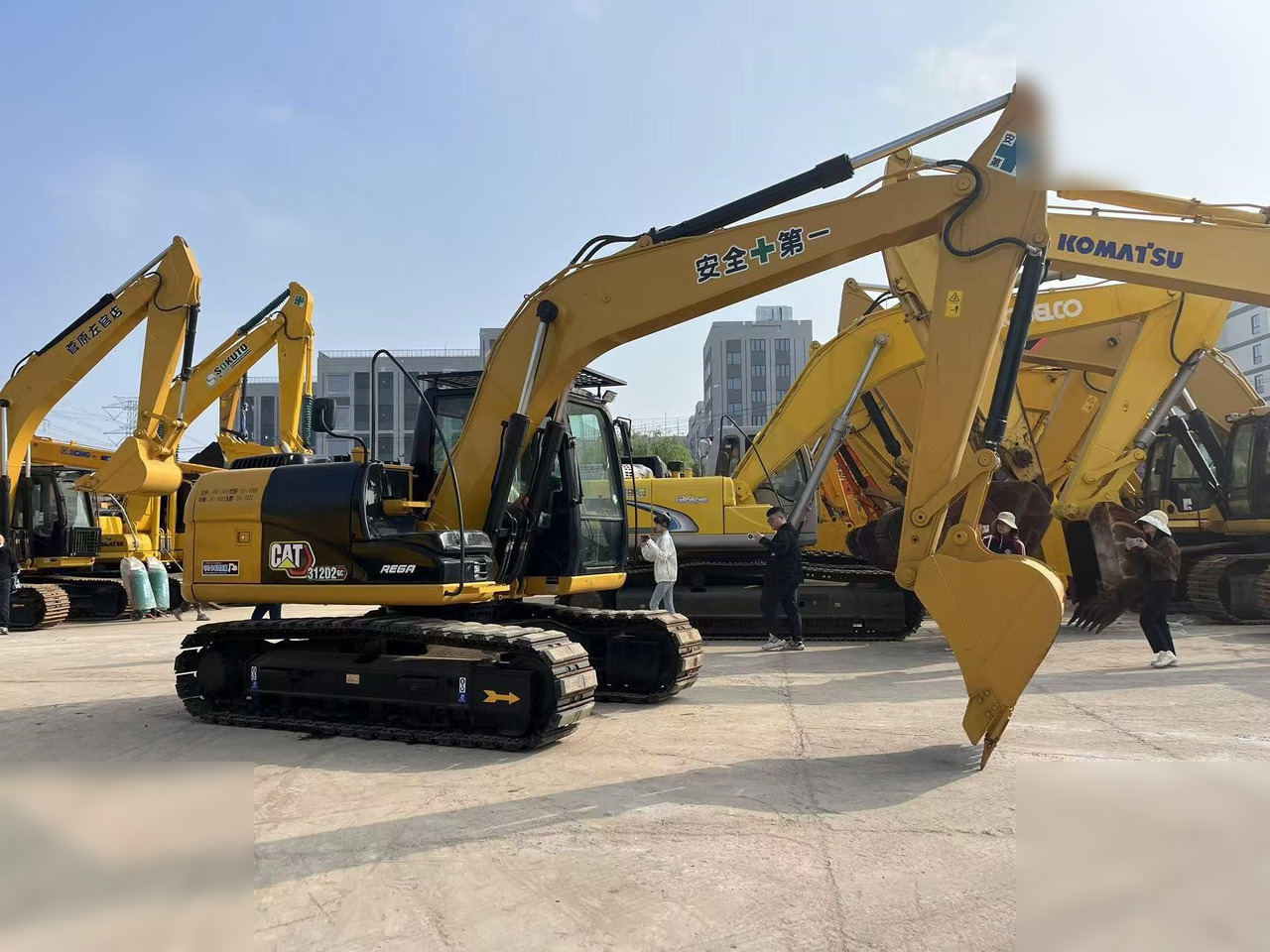 CATERPILLAR 312D2 GC - Lintekskavaator: pilt 1 CATERPILLAR 312D2 GC - Lintekskavaator: pilt 1