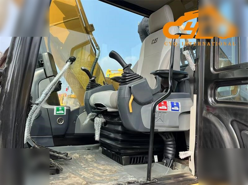 CATERPILLAR 313D2 GC - Lintekskavaator: pilt 5 CATERPILLAR 313D2 GC - Lintekskavaator: pilt 5