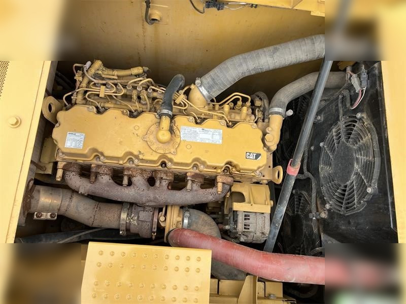 Lintekskavaator CATERPILLAR 320: pilt 8