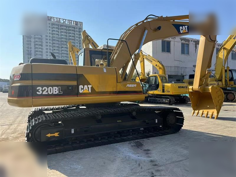 CATERPILLAR 320BL - Lintekskavaator: pilt 2 CATERPILLAR 320BL - Lintekskavaator: pilt 2