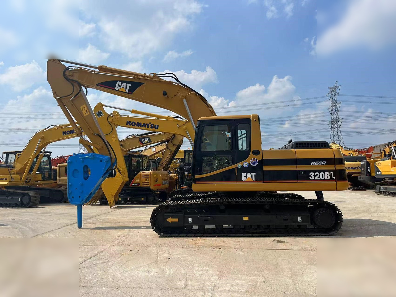 CATERPILLAR 320BL - Lintekskavaator: pilt 1 CATERPILLAR 320BL - Lintekskavaator: pilt 1