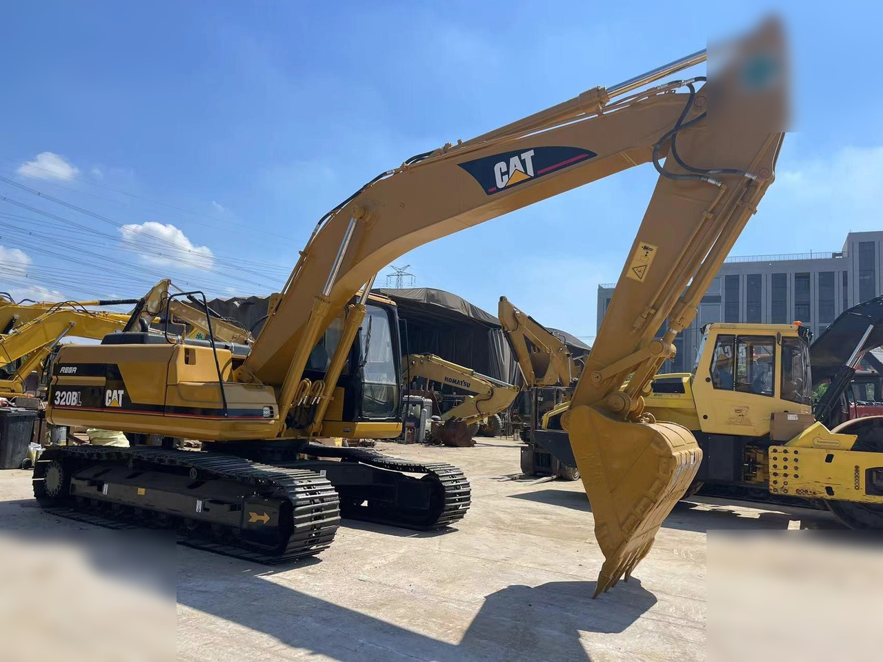 CATERPILLAR 320BL - Lintekskavaator: pilt 5 CATERPILLAR 320BL - Lintekskavaator: pilt 5
