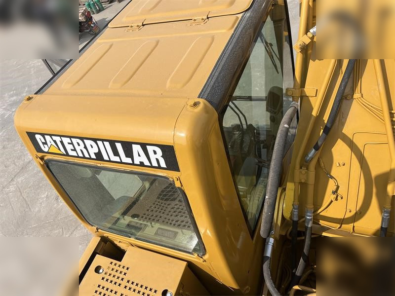 CATERPILLAR 320C - Lintekskavaator: pilt 4 CATERPILLAR 320C - Lintekskavaator: pilt 4