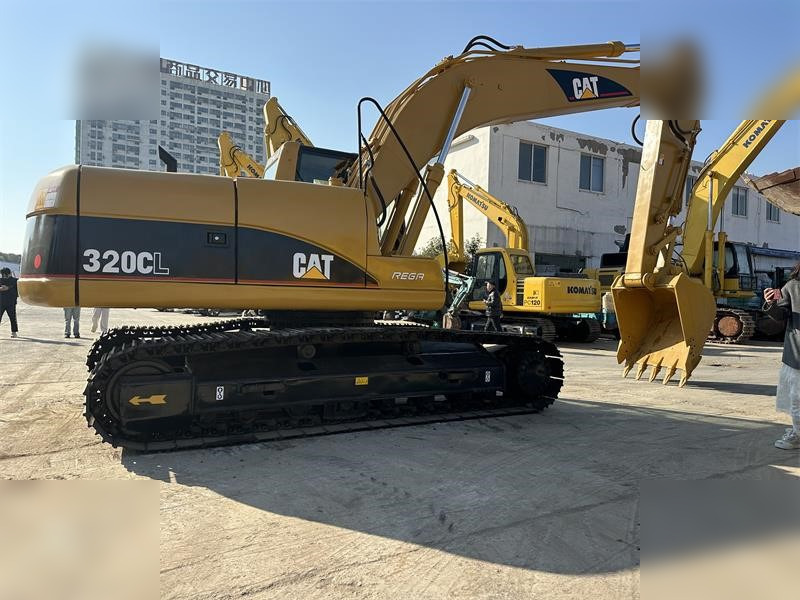 CATERPILLAR 320CL - Lintekskavaator: pilt 1 CATERPILLAR 320CL - Lintekskavaator: pilt 1