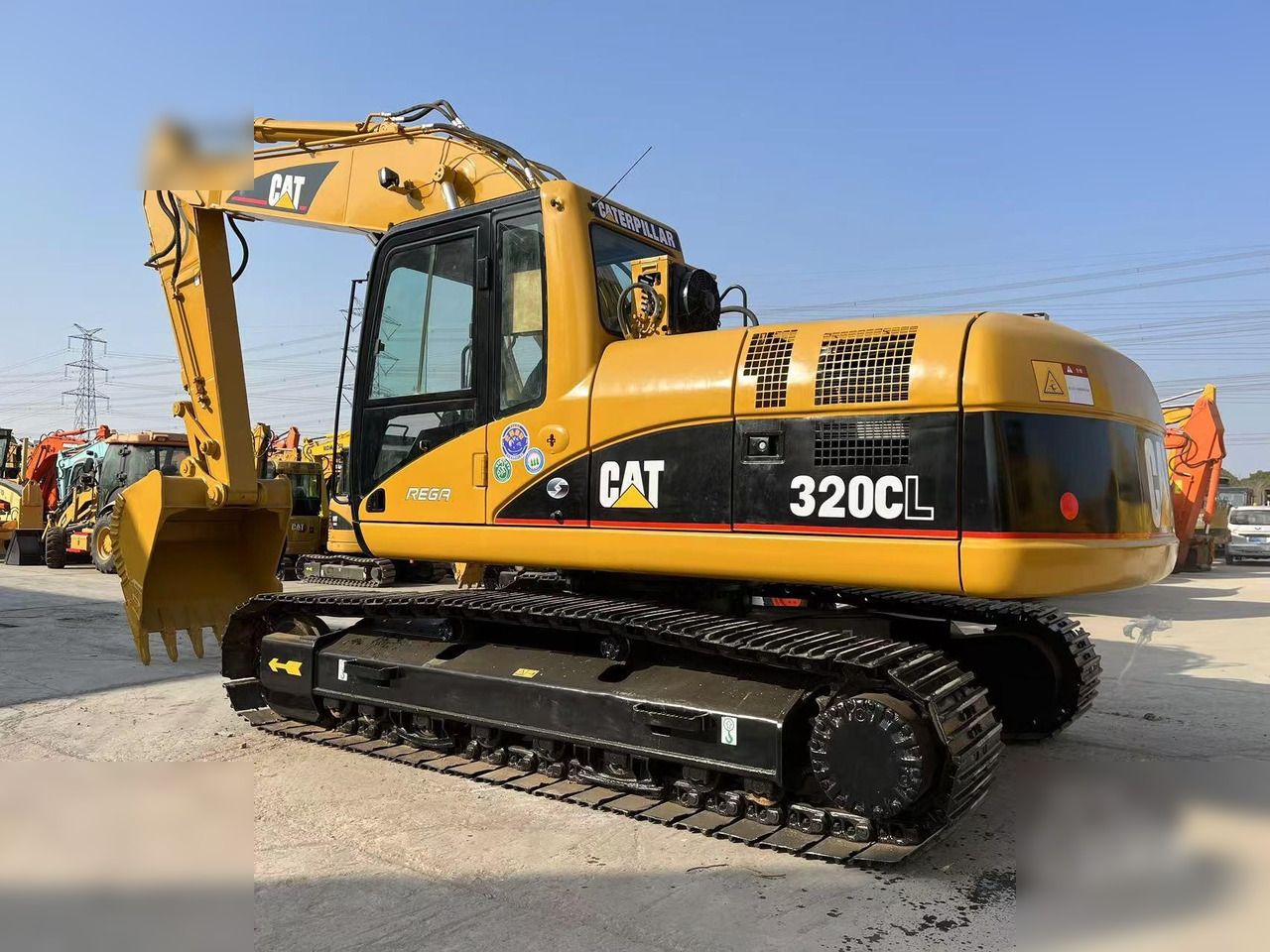 CATERPILLAR 320CL - Lintekskavaator: pilt 2 CATERPILLAR 320CL - Lintekskavaator: pilt 2
