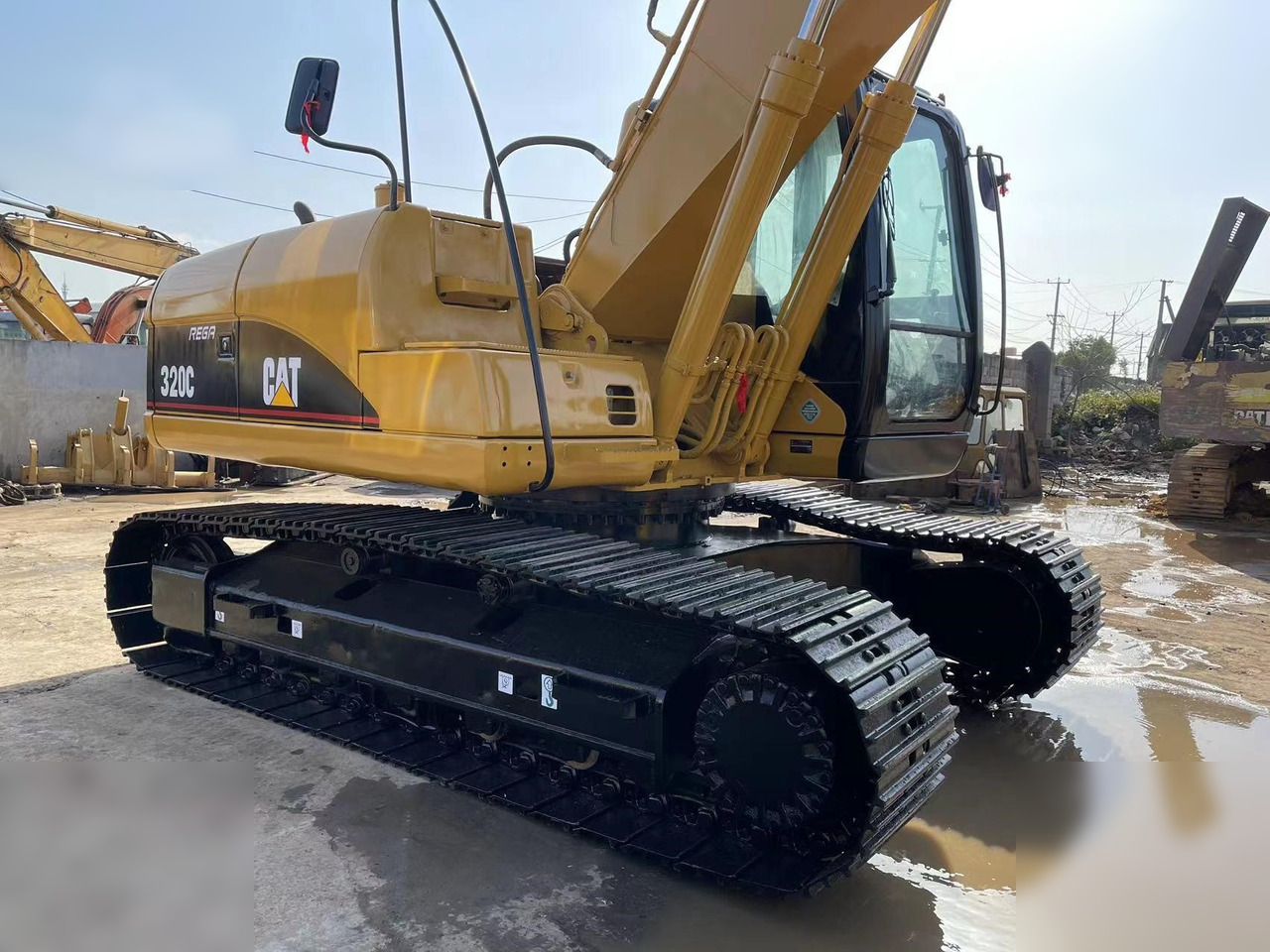 CATERPILLAR 320CL - Lintekskavaator: pilt 2 CATERPILLAR 320CL - Lintekskavaator: pilt 2