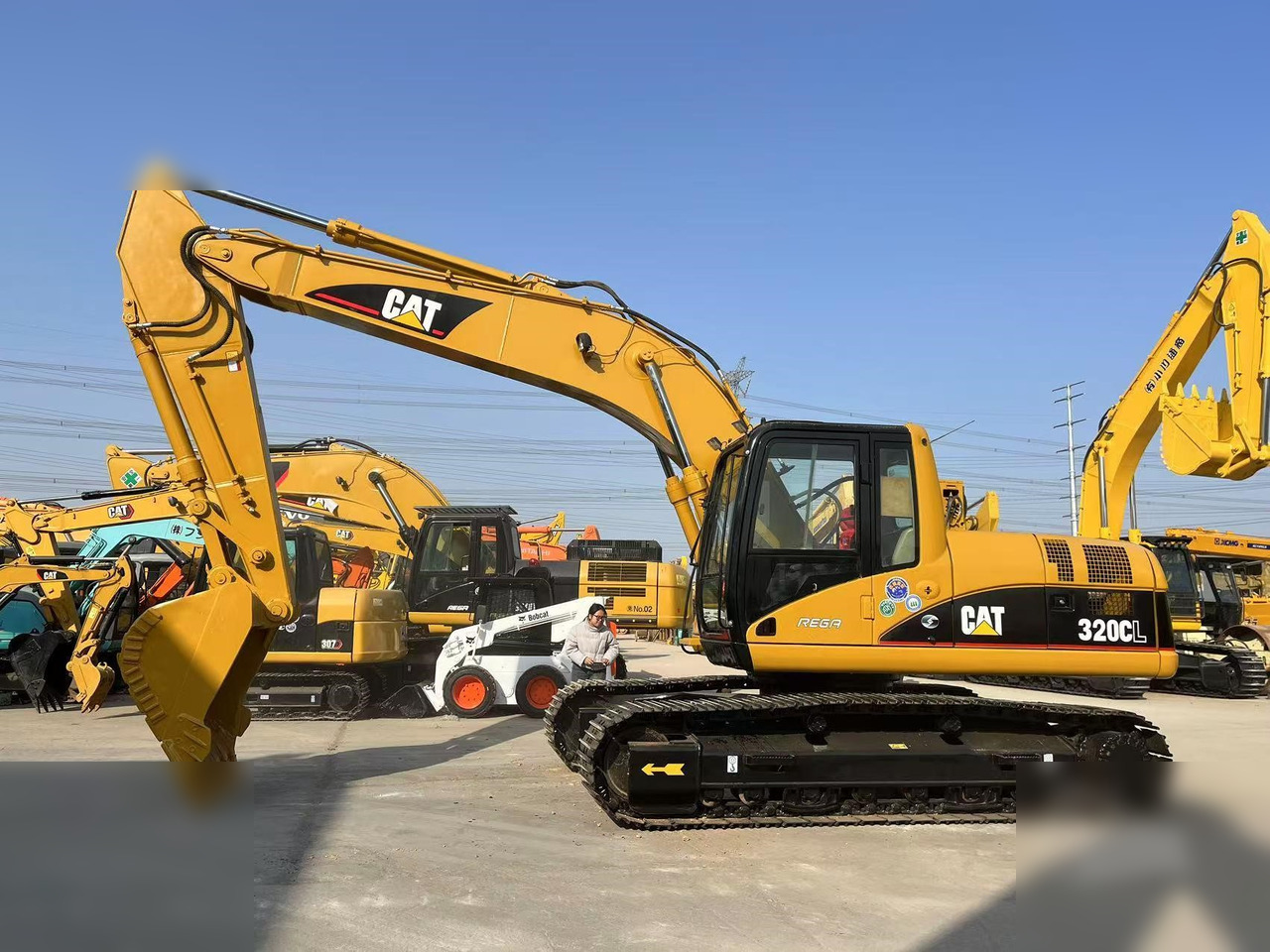 CATERPILLAR 320CL - Lintekskavaator: pilt 1 CATERPILLAR 320CL - Lintekskavaator: pilt 1