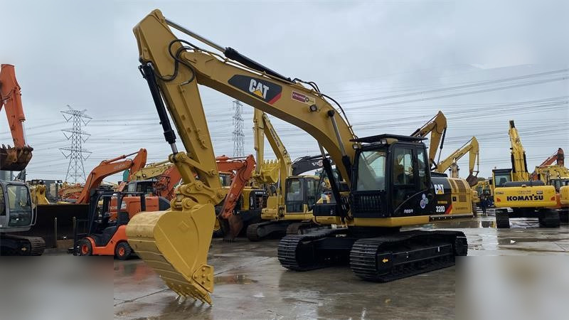 CATERPILLAR 320D - Lintekskavaator: pilt 4 CATERPILLAR 320D - Lintekskavaator: pilt 4